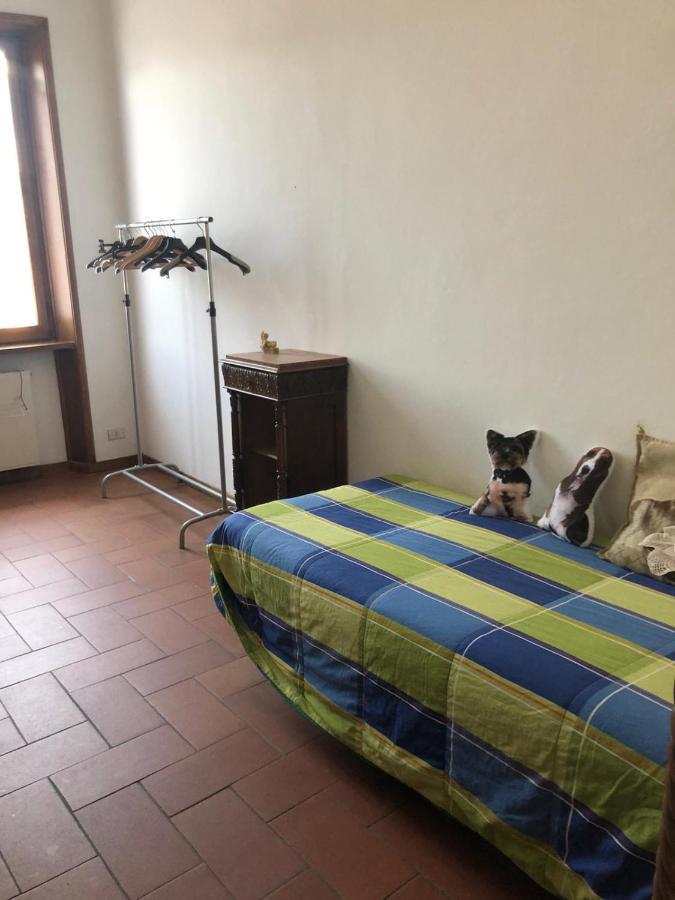 Solo Traveller Bedroom In Homestays City Center Florens Exteriör bild