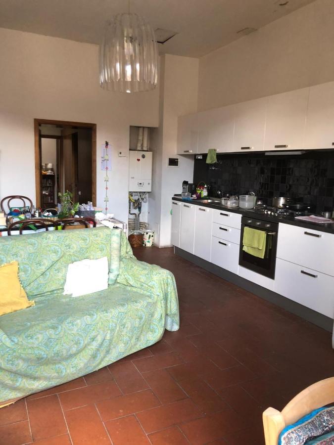Solo Traveller Bedroom In Homestays City Center Florens Exteriör bild